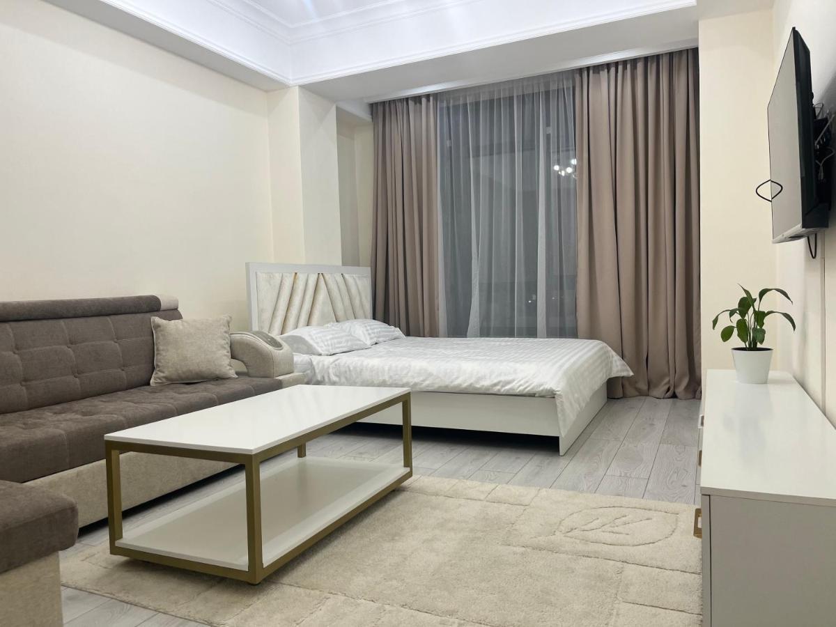 Апартамент Кристалл Bishkek Exterior foto